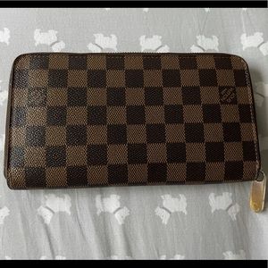Louis Vuitton Zippy Organizer